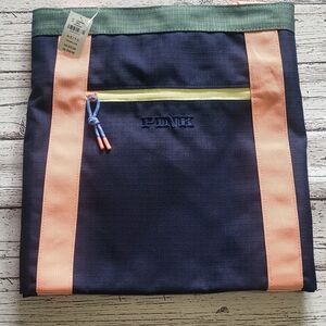 PINK by Victoria's Secret
Weekender Tote